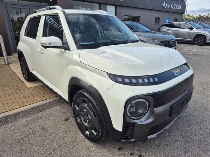 Hyundai INSTER Long Range 49kWh Cross Auto 5dr