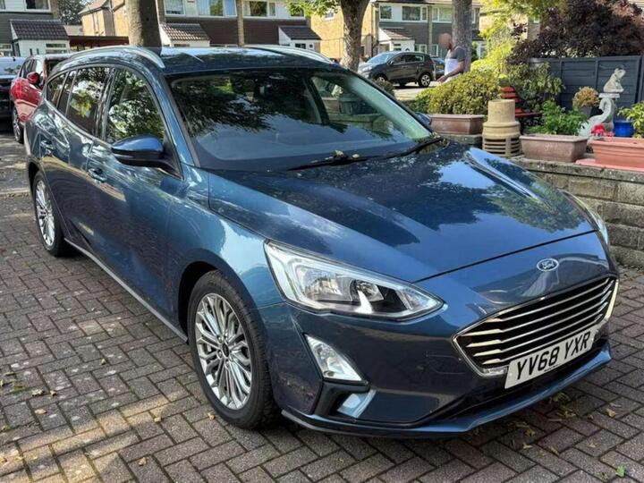 Ford Focus 1.0T EcoBoost Titanium X Euro 6 (s/s) 5dr