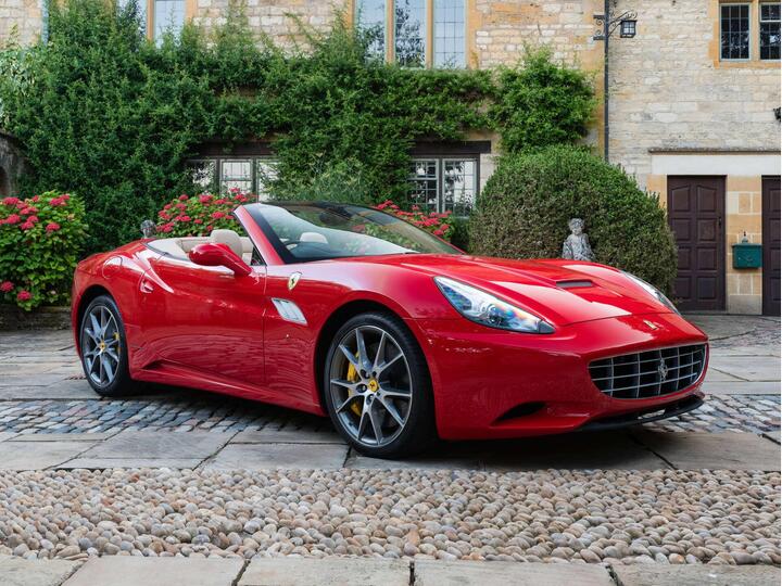 Ferrari CALIFORNIA 4.3 California 2+2 Semi-Auto 2dr