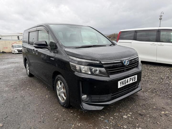 Toyota Voxy 1.8 VVT-h Hybrid 7 Seats Ulez Free 5dr