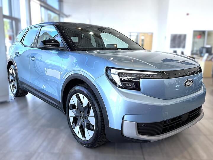 Ford Explorer Extended Range 77kWh Premium Auto 5dr