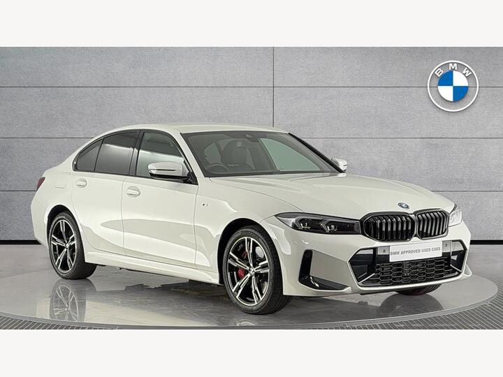 BMW 3 Series 2.0 330e 22.3kWh M Sport Auto Euro 6 (s/s) 4dr BMW 3 Series 2.0 330e 22.3kWh M Sport Auto Euro 6 (s/s) 4dr