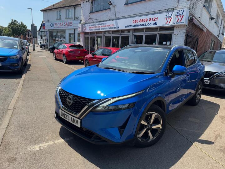 Nissan Qashqai 1.3 DIG-T MHEV N-Connecta XTRON Euro 6 (s/s) 5dr