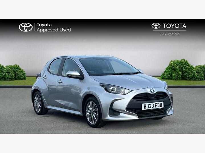 Toyota Yaris 1.5 VVT-h Icon E-CVT Euro 6 (s/s) 5dr