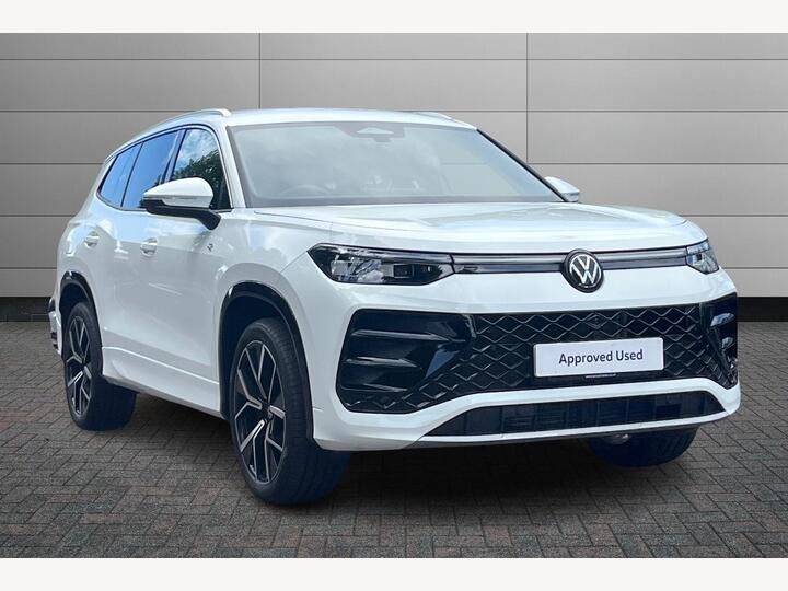 Volkswagen Tayron 1.5 ETSI MHEV R-Line DSG Euro 6 (s/s) 5dr Volkswagen Tayron 1.5 ETSI MHEV R-Line DSG Euro 6 (s/s) 5dr