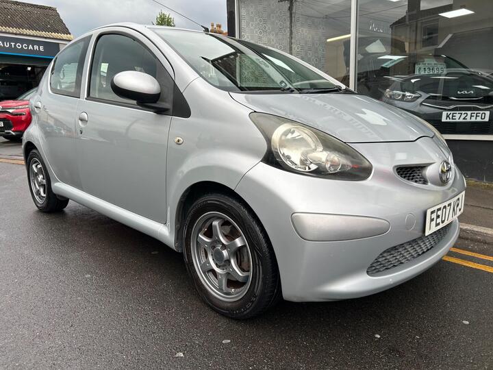 Toyota AYGO 1.0 VVT-i + Euro 4 5dr