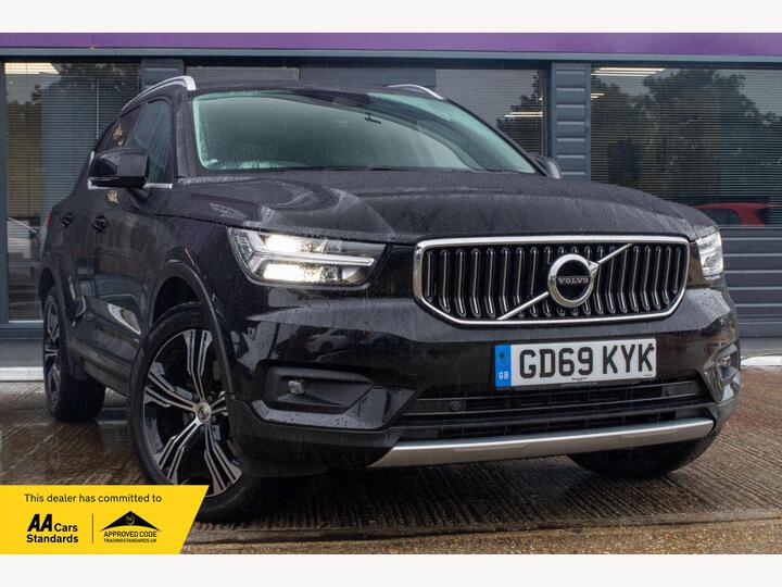 Volvo XC40 2.0 T4 Inscription Pro Auto AWD Euro 6 (s/s) 5dr