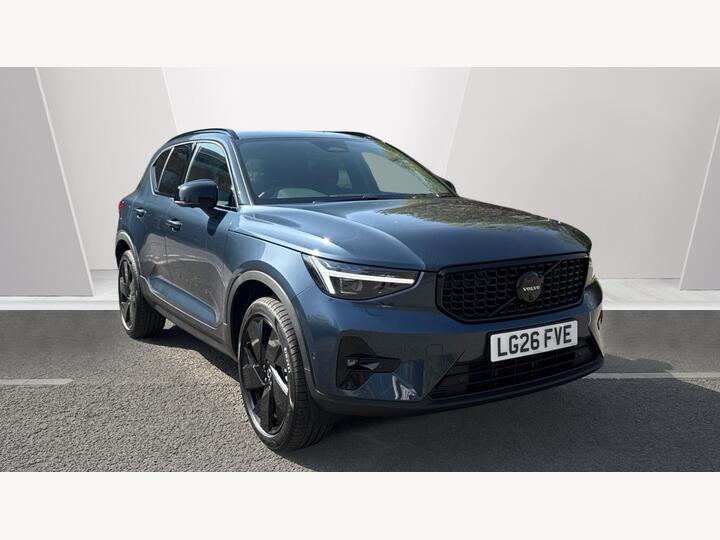 Volvo XC40 2.0 B4 MHEV Plus Black Edition DCT Auto Euro 6 (s/s) 5dr