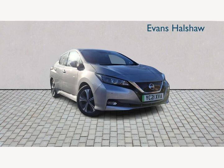 Nissan LEAF HATCHBACK 40kWh N-Connecta Auto 5dr