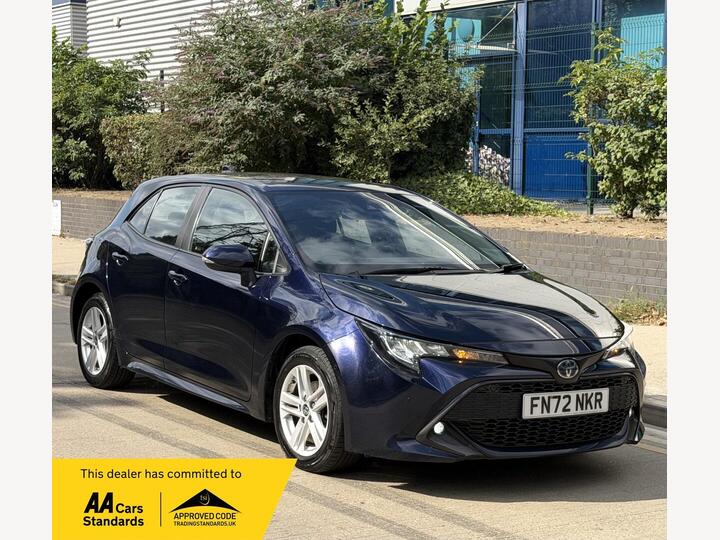 Toyota Corolla 1.8 VVT-h Icon Tech CVT Euro 6 (s/s) 5dr