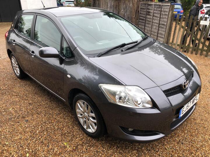 Toyota Auris 1.6 VVT-i TR 5dr