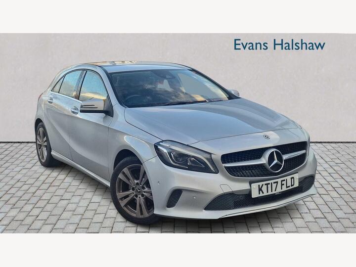 Mercedes-Benz A CLASS DIESEL HATCHBACK 2.1 A200d Sport (Premium) 7G-DCT Euro 6 (s/s) 5dr Mercedes-Benz A CLASS DIESEL HATCHBACK 2.1 A200d Sport (Premium) 7G-DCT Euro 6 (s/s) 5dr