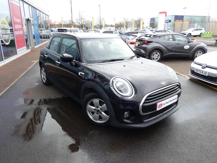 MINI Hatch 1.5 Cooper Classic Steptronic Euro 6 (s/s) 5dr
