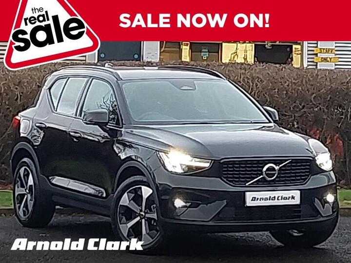 Volvo XC40 2.0 B3 MHEV Plus DCT Auto Euro 6 (s/s) 5dr