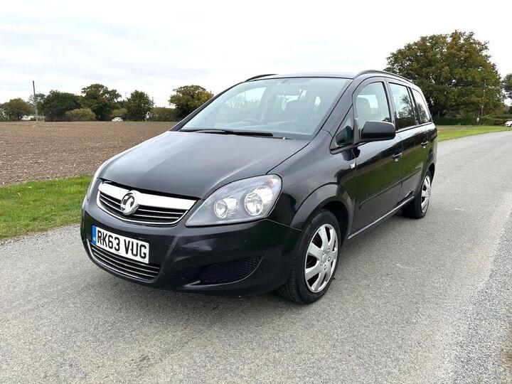 Vauxhall Zafira 1.6 16V Exclusiv Euro 5 5dr Vauxhall Zafira 1.6 16V Exclusiv Euro 5 5dr