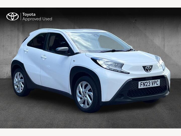 Toyota Aygo X 1.0 VVT-i Pure Euro 6 (s/s) 5dr Toyota Aygo X 1.0 VVT-i Pure Euro 6 (s/s) 5dr
