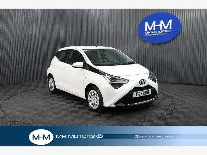 Toyota AYGO 1.0 VVT-i X-play Euro 6 5dr