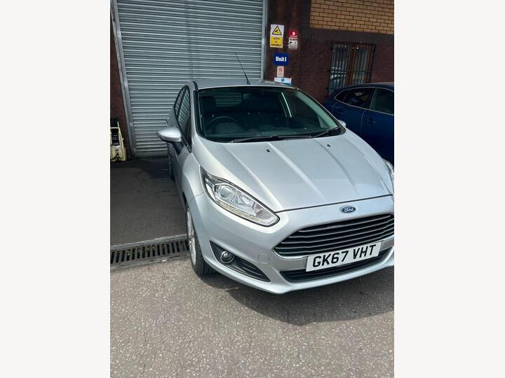 Ford Fiesta 1.0T EcoBoost Titanium Euro 6 (s/s) 5dr
