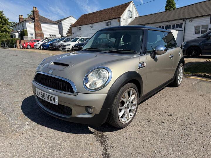 MINI HATCH 1.6 Cooper S Euro 4 3dr