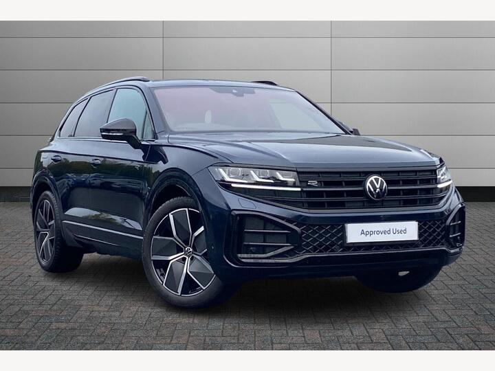 Volkswagen Touareg 3.0 TDI V6 Black Edition Tiptronic 4Motion Euro 6 (s/s) 5dr