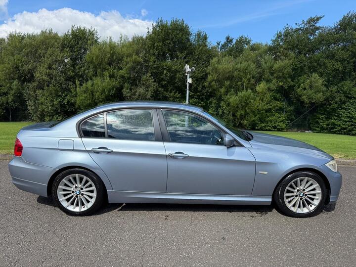 BMW 3 Series 2.0 320d SE Euro 4 4dr