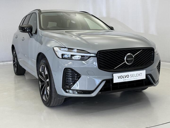Volvo XC60 2.0 B5 MHEV Ultra Dark Auto AWD Euro 6 (s/s) 5dr