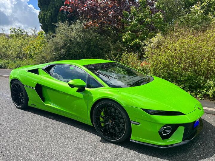 Lamborghini Temerario 4.0 V8 BiTurbo HPEV 3.8kWh AMT 4WD Euro 6 2dr