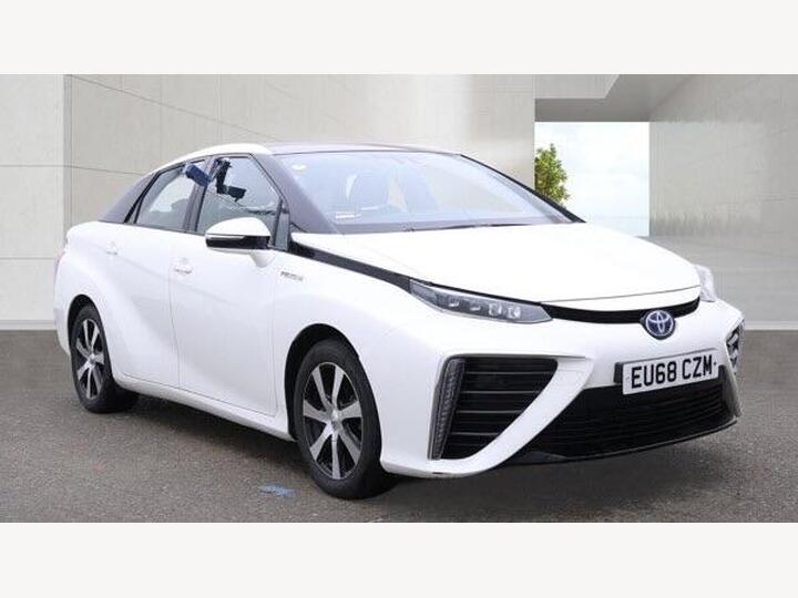 Toyota Mirai Fuel Cell Auto 4dr