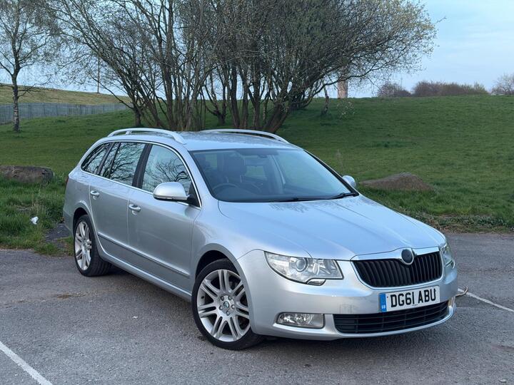 Skoda Superb 2.0 TDI Elegance Euro 5 5dr Skoda Superb 2.0 TDI Elegance Euro 5 5dr