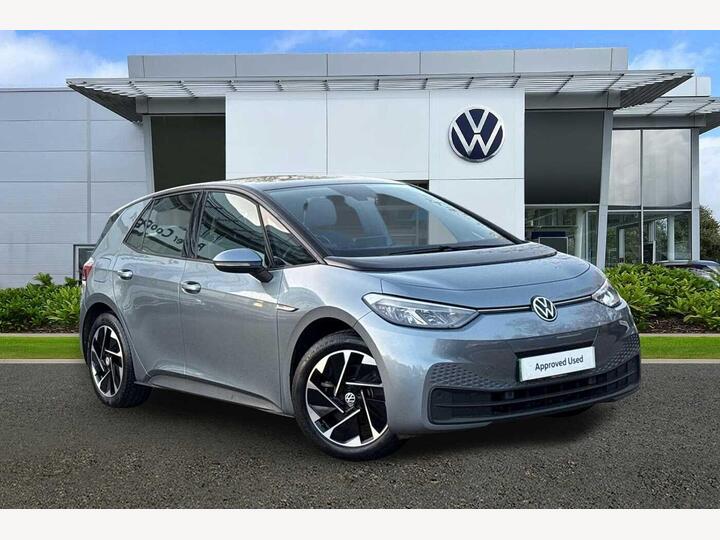Volkswagen ID.3 Pro Performance 58kWh Life Auto 5dr