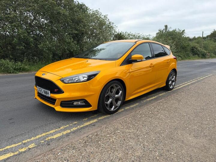 Ford FOCUS 2.0 TDCi ST-2 Euro 6 (s/s) 5dr