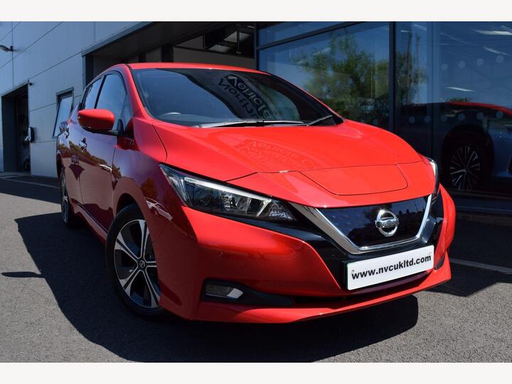 Nissan Leaf 40kWh N-Connecta Auto 5dr
