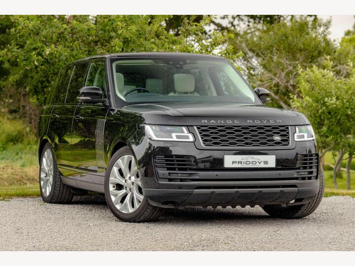 Land Rover RANGE ROVER 3.0 TD V6 Vogue Auto 4WD Euro 6 (s/s) 5dr Land Rover RANGE ROVER 3.0 TD V6 Vogue Auto 4WD Euro 6 (s/s) 5dr