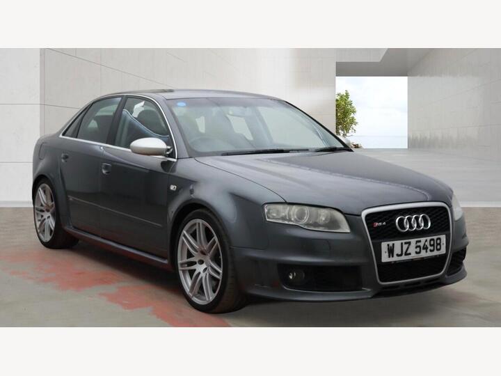 Audi RS4 4.2 Quattro 4dr