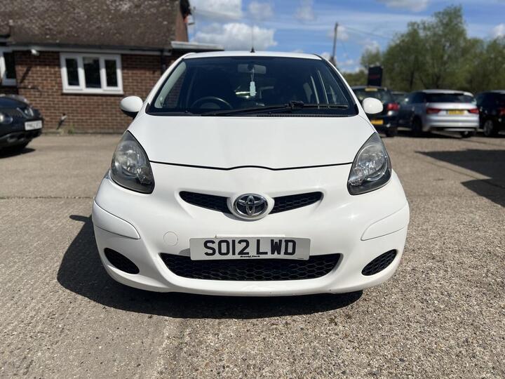 Toyota AYGO 1.0 VVT-i Go Euro 5 3dr