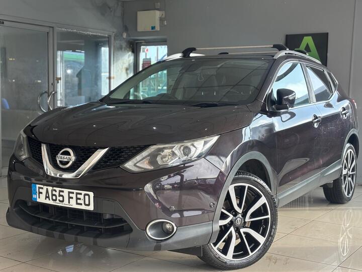 Nissan Qashqai 1.5 DCi Tekna 2WD Euro 6 (s/s) 5dr Nissan Qashqai 1.5 DCi Tekna 2WD Euro 6 (s/s) 5dr