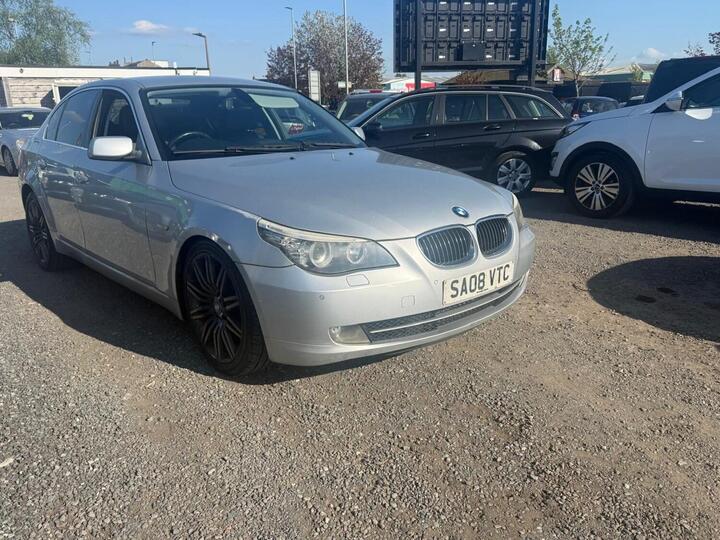 BMW 5 Series 3.0 525d SE Steptronic Euro 4 4dr BMW 5 Series 3.0 525d SE Steptronic Euro 4 4dr