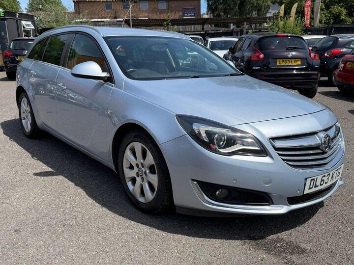 Vauxhall Insignia 2.0 CDTi EcoFLEX SRi Sports Tourer Euro 5 (s/s) 5dr