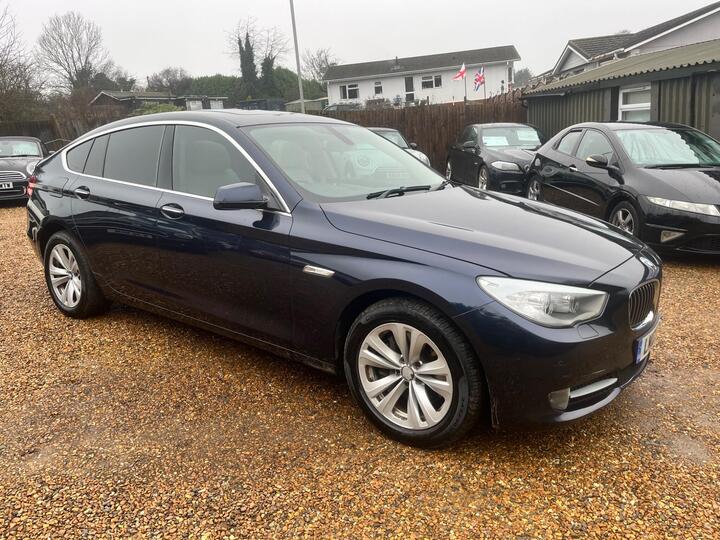 BMW 5 Series Gran Turismo 3.0 530d SE GT Steptronic Euro 5 5dr BMW 5 Series Gran Turismo 3.0 530d SE GT Steptronic Euro 5 5dr