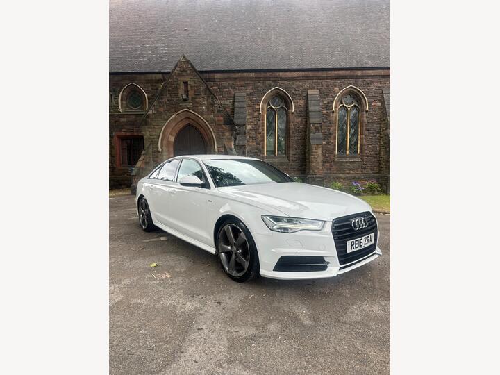 Audi A6 Saloon 2.0 TDI Ultra Black Edition S Tronic Euro 6 (s/s) 4dr Audi A6 Saloon 2.0 TDI Ultra Black Edition S Tronic Euro 6 (s/s) 4dr