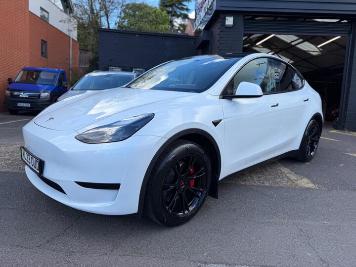 Tesla Model Y Auto RWD 5dr