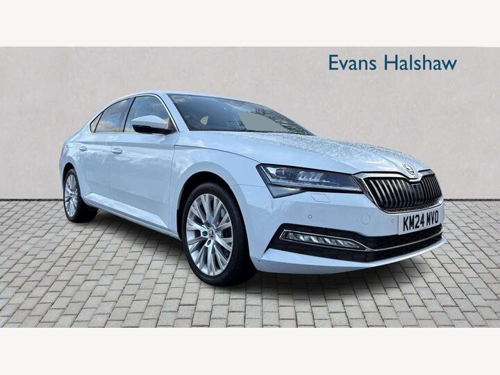 Skoda Superb Hatchback 2.0 TSI SE L DSG Euro 6 (s/s) 5dr Skoda Superb Hatchback 2.0 TSI SE L DSG Euro 6 (s/s) 5dr