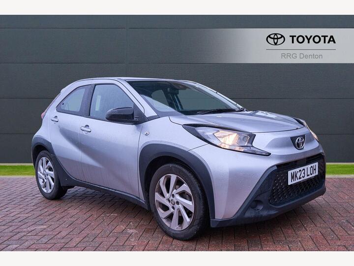 Toyota Aygo X 1.0 VVT-i Pure Euro 6 (s/s) 5dr Toyota Aygo X 1.0 VVT-i Pure Euro 6 (s/s) 5dr
