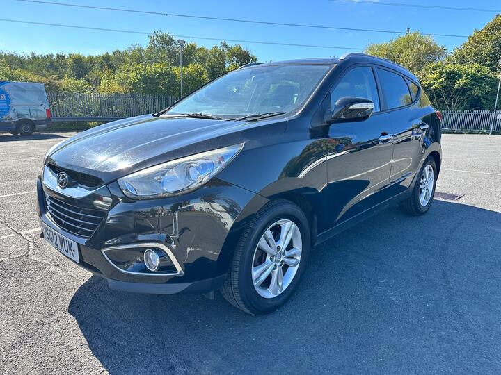 Hyundai Ix35 1.7 CRDi Premium Euro 5 (s/s) 5dr Hyundai Ix35 1.7 CRDi Premium Euro 5 (s/s) 5dr
