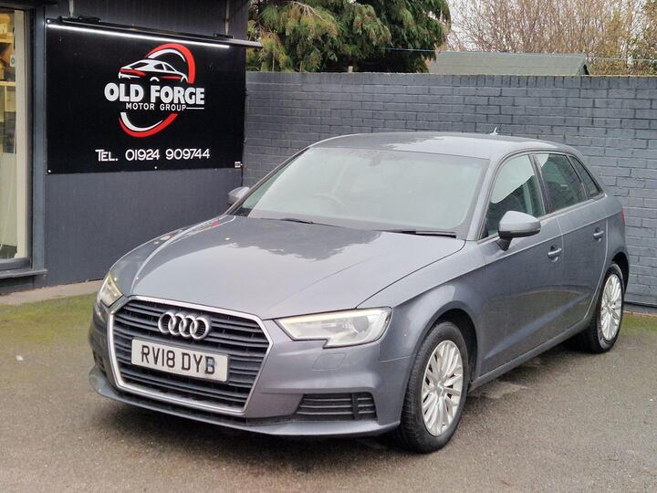Audi A3 1.5 TFSI CoD SE Technik Sportback Euro 6 (s/s) 5dr