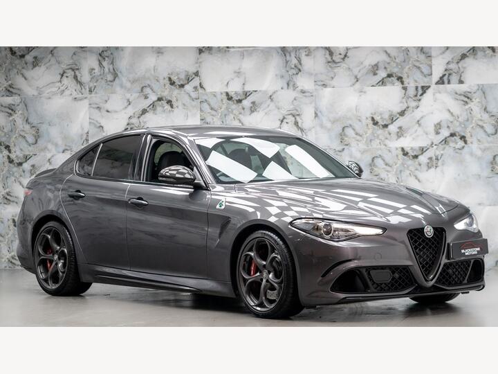 Alfa Romeo Giulia 2.9 V6 Bi-Turbo Quadrifoglio Auto Euro 6 (s/s) 4dr
