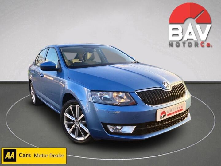Skoda Octavia 2.0 TDI Elegance DSG Euro 5 (s/s) 5dr