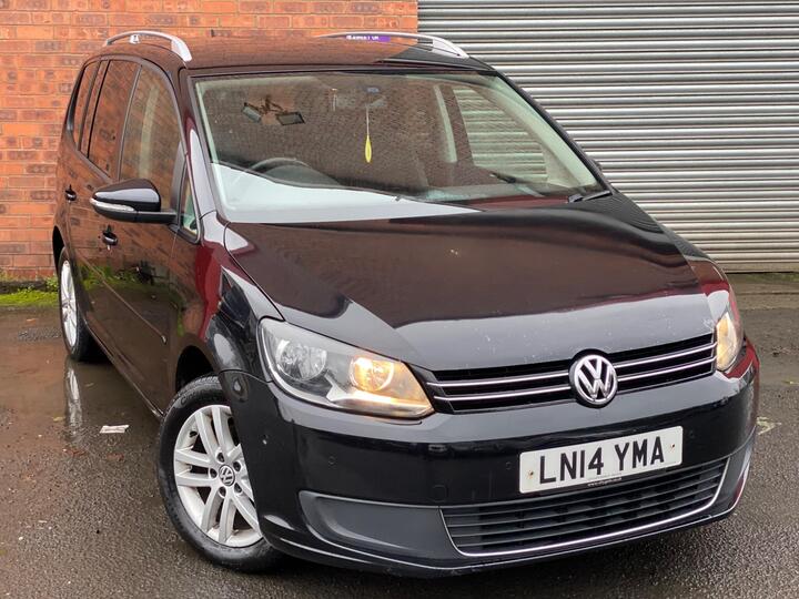 Volkswagen Touran 1.6 TDI BlueMotion Tech SE DSG Euro 5 (s/s) 5dr Volkswagen Touran 1.6 TDI BlueMotion Tech SE DSG Euro 5 (s/s) 5dr