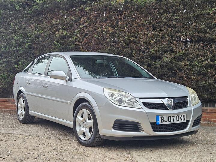 Vauxhall Vectra 1.8 VVT Exclusiv 5dr