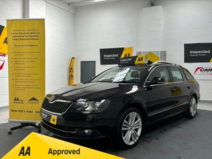 Skoda SUPERB 2.0 TDI Elegance 4WD Euro 5 (s/s) 5dr